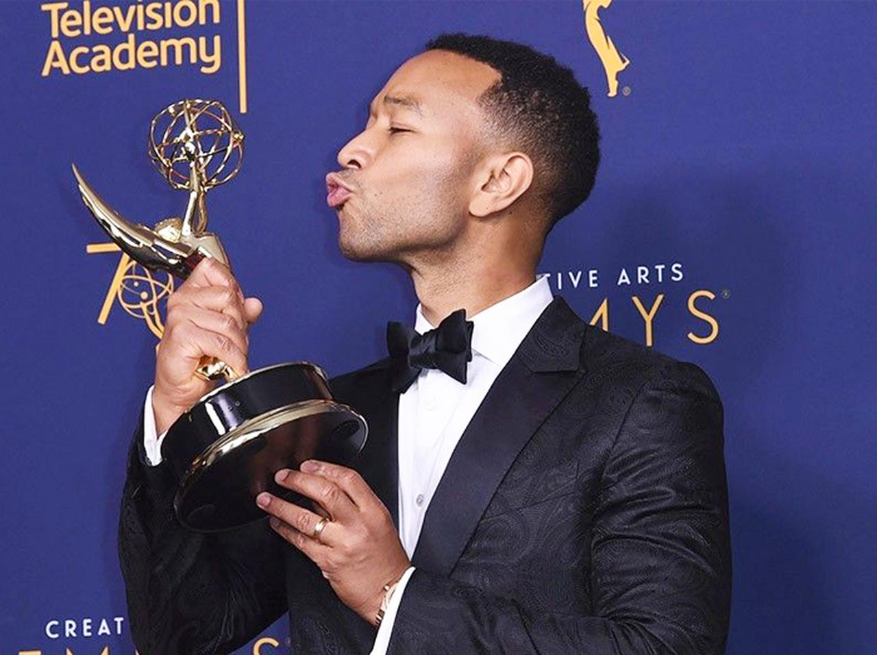 ジョン・レジェンドが史上初の偉業!彼が達成した「EGOT」が凄すぎる!