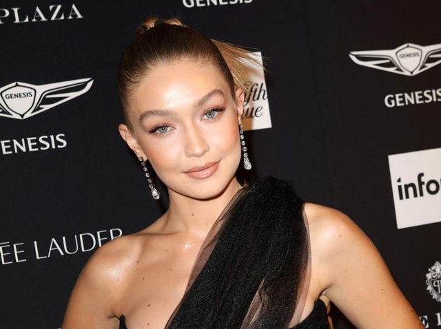 1,000円以下！ジジ・ハディッド愛用の「たまご肌」を作るスクラブ洗顔とは？