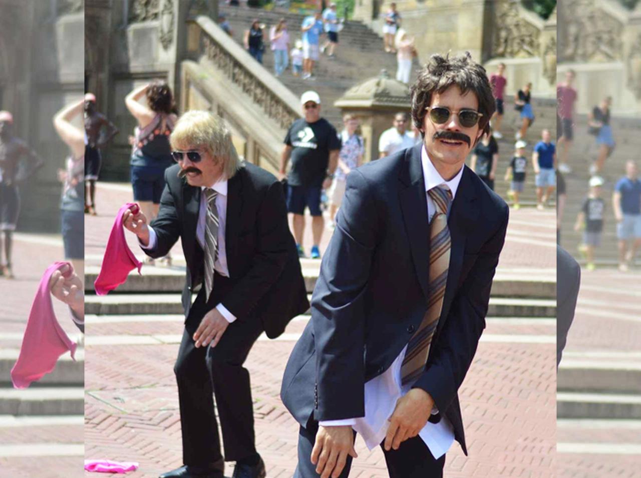 ジャスティン・ビーバーが「雑すぎる変装」で踊り狂う！思わず笑っちゃう動画が公開