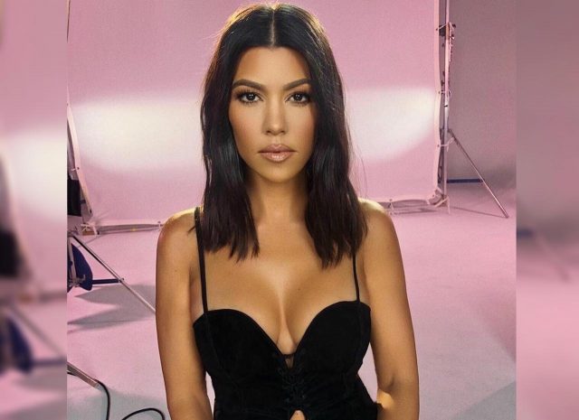 コートニー・カーダシアン、流行語大賞に選ばれた「8文字」で彼の汚名返上