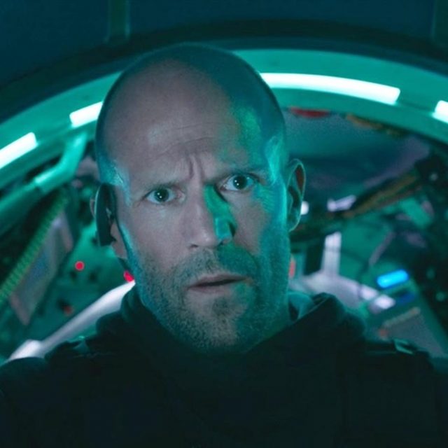 『MEG ザ・モンスター』から緊迫感に満ちた冒頭映像が公開