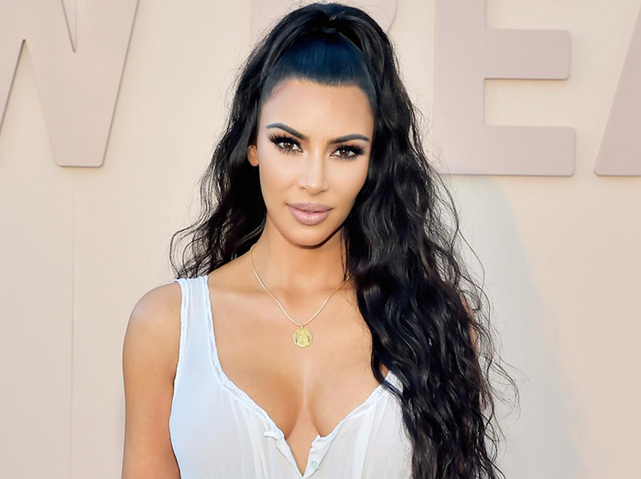 キム・カーダシアンのひと言で男性器のサイズを競う「禁断のチャレンジ」が再燃か