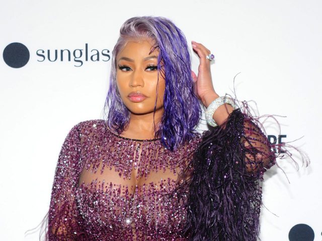 ニッキー・ミナージュ、俳優からスーパー店員に「転落」と嘲笑された男性に大金贈る