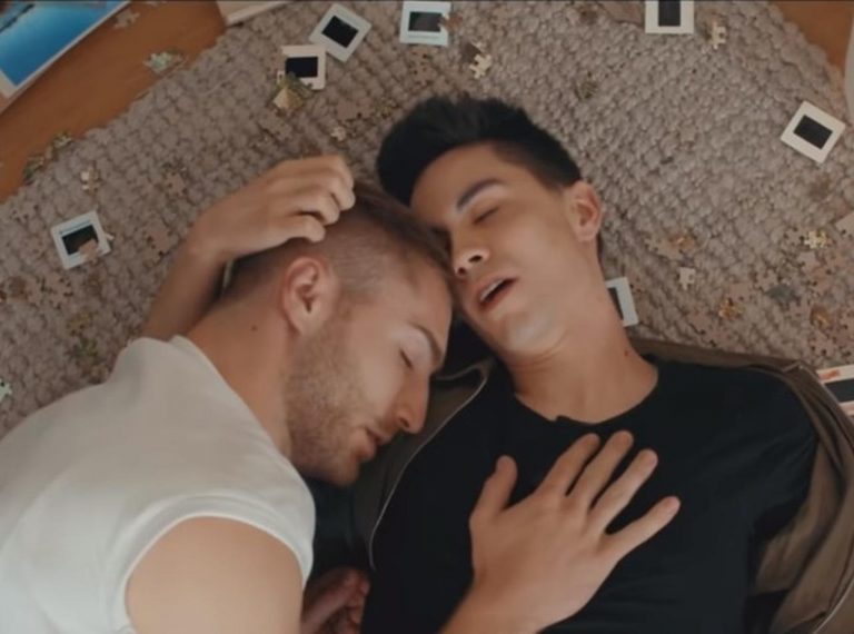 サム・ツイ（Sam Tsui）が新MVで幻想的なダンスを披露