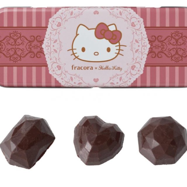人気プラセンタ商品を扱うfracoraがハローキティとコラボチョコ発売