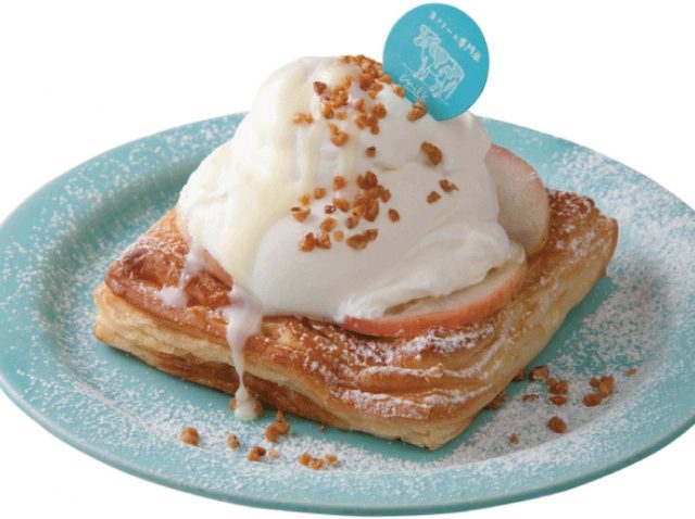 日本初の生クリーム専門店、原宿「ミルクカフェ」の新作、究極の生クリームを焼きたて林檎パイで合わせて