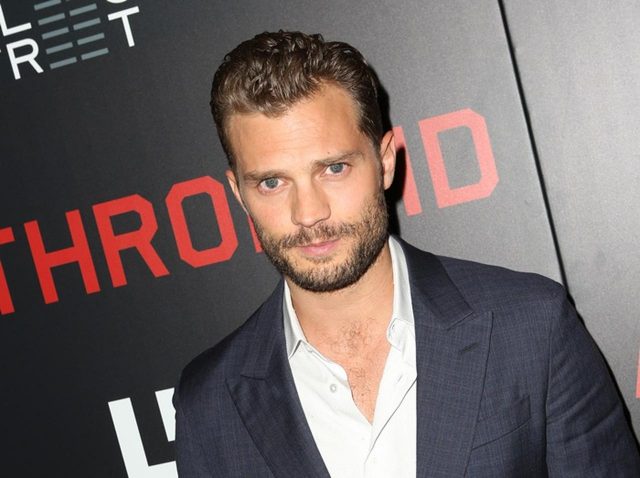 『フィフティ・シェイズ・フリード』ジェイミー・ドーナンが3児のパパに