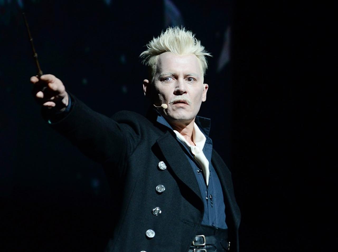 ジョニー・デップ、『ファンタビ』出演批判受けて「申し訳ない気持ち」