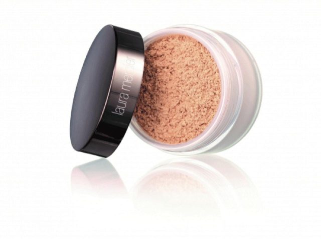 ローラ メルシエ、洗練された輝きのフェイスパウダー「トランスルーセント ルース セッティング パウダー グロウ」