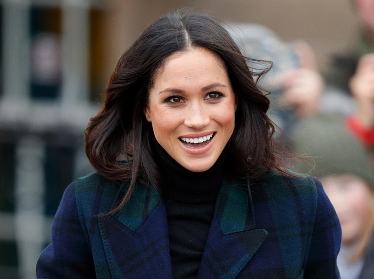 メーガン妃、妊娠発表の直前に笑顔で公の場に&気になる「お腹」は…