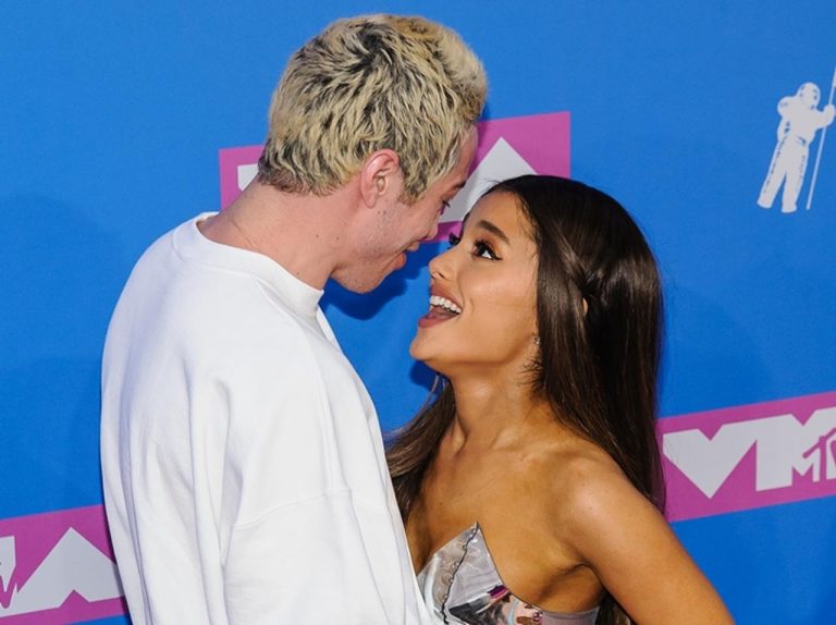 アリアナ・グランデの「避妊ピル」をめぐる婚約者の『ある発言』が炎上