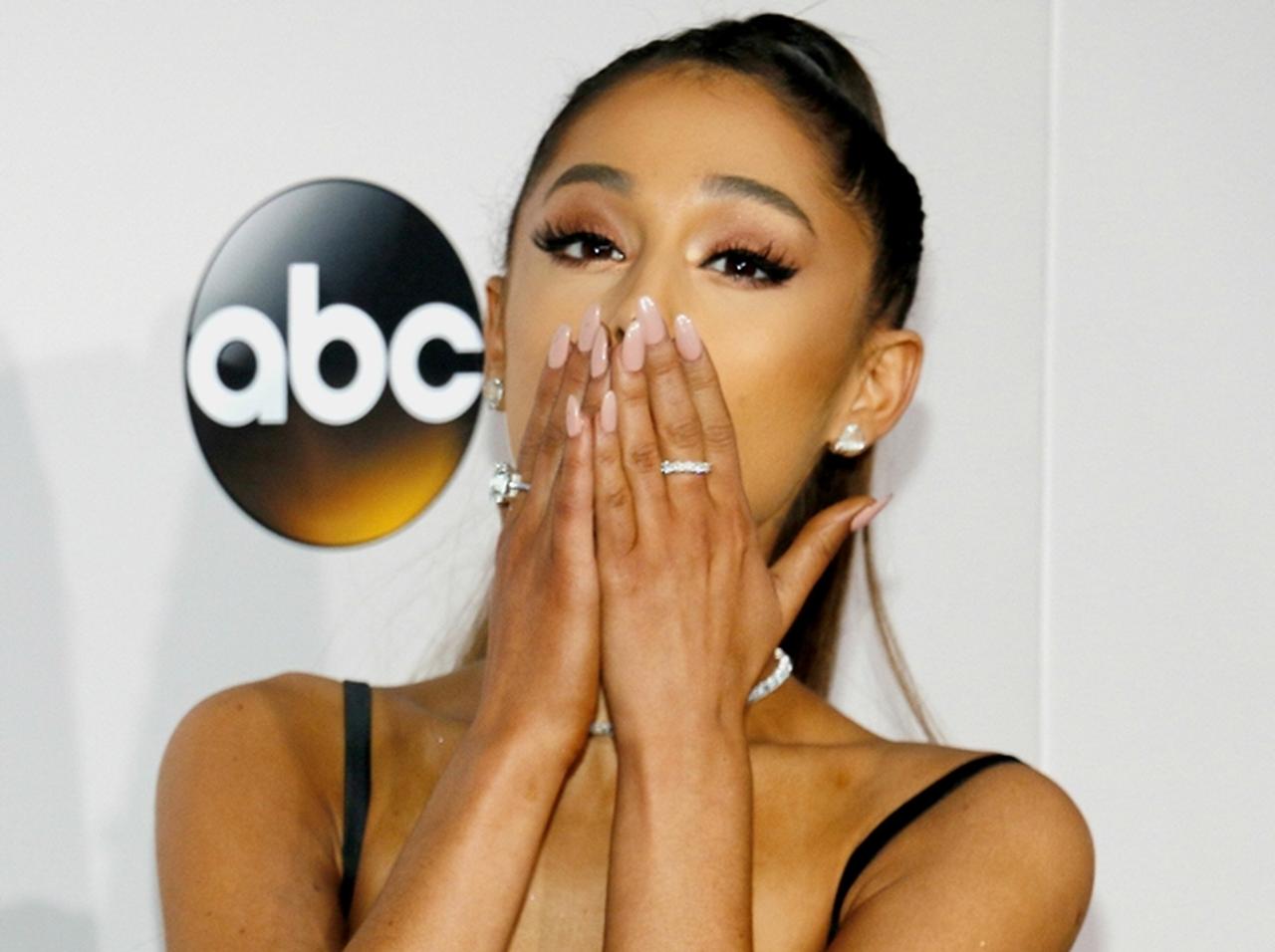 アリアナ・グランデ、彼との“愛の巣”に赤ちゃん用の「アレ」があるのがバレる