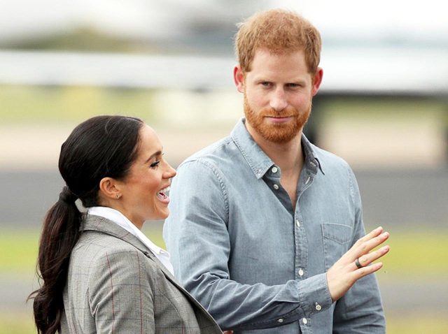 ヘンリー王子の薬指にお目見えした「黒い指輪」の“意外な正体”とは？