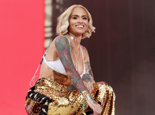 全身タトゥーの歌姫ケラーニが妊娠を発表！過去に「パンセクシャル」を告白