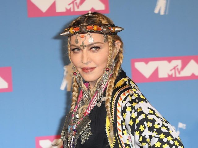 マドンナ、来年ミックステープが発売か？その告知方法のクセが強すぎる