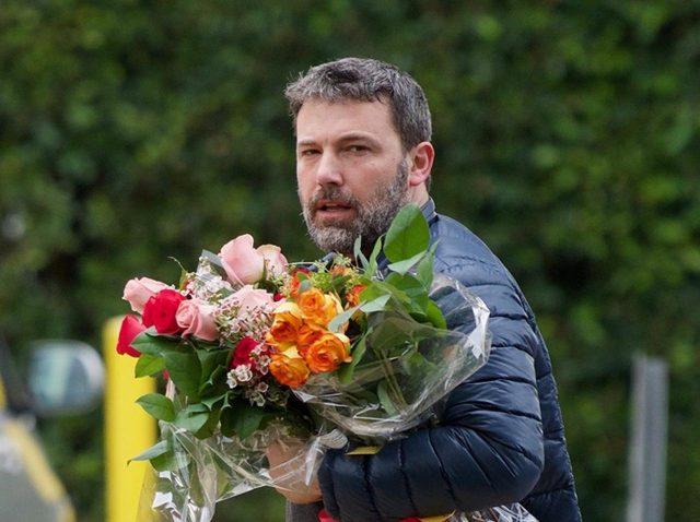 ベン・アフレック、3度目のアルコール依存症の治療を終えたことを報告【声明全文訳】