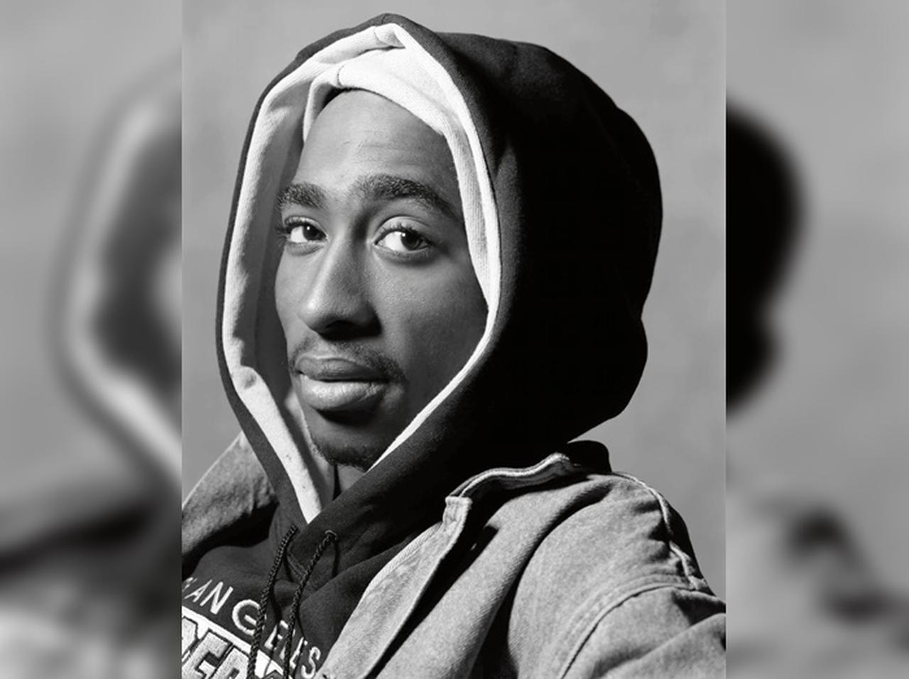 ２パック、ベストアルバム発売20周年を記念したグッズが発売