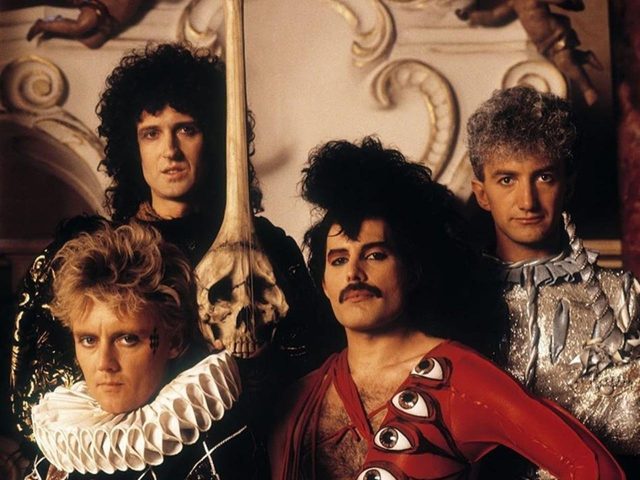 『ボヘミアン・ラプソディ』クイーンのメンバーがあるパートを演奏していた