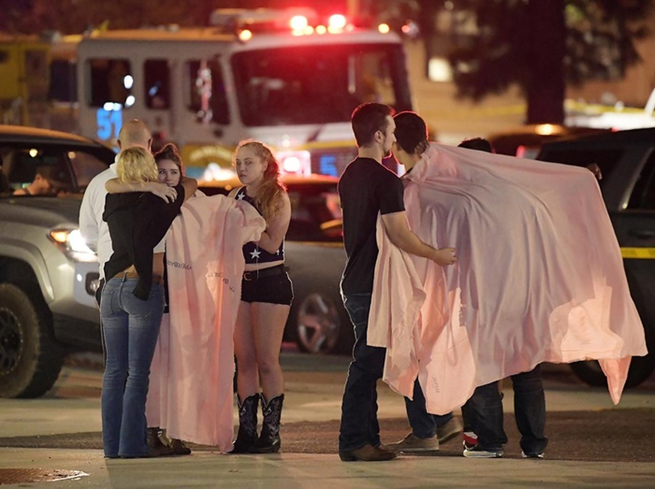 死者12名を出した銃乱射事件で人気女優の姪っ子が亡くなる