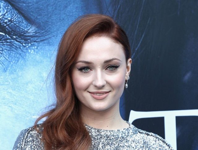 ソフィー・ターナー、お気に入りリップは米有名コスメショップで4つ星獲得