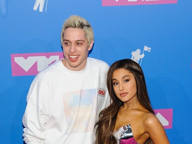 アリアナ・グランデの元婚約者がインスタに復帰！初投稿の内容は？