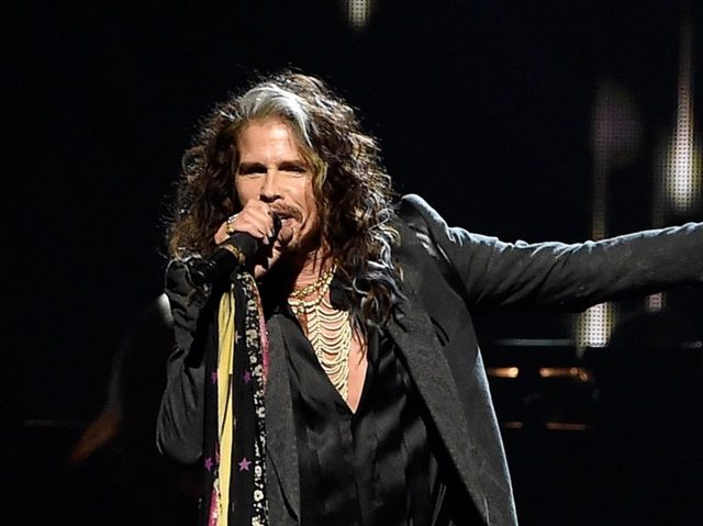 スティーヴン・タイラー、8,800円で本業とは無関係の「ある資格」をゲット