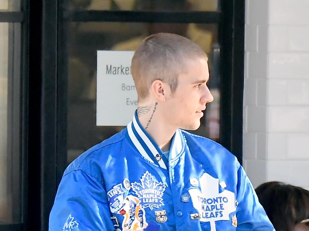 ジャスティン・ビーバーが再びデート中に「涙」、4度目の涙の理由とは?