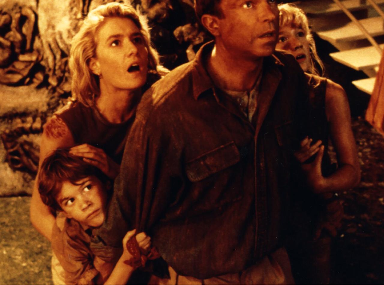 『ジュラシック・パーク』で語り継がれる「絶対おかしいシーン」に役者本人がついに反応