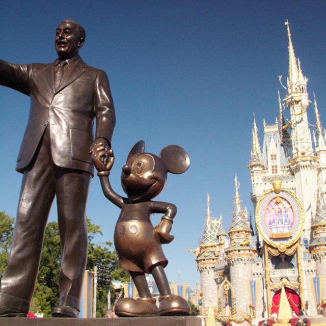 ディズニー映画の役を「お金で買った」、あの名優が衝撃告白