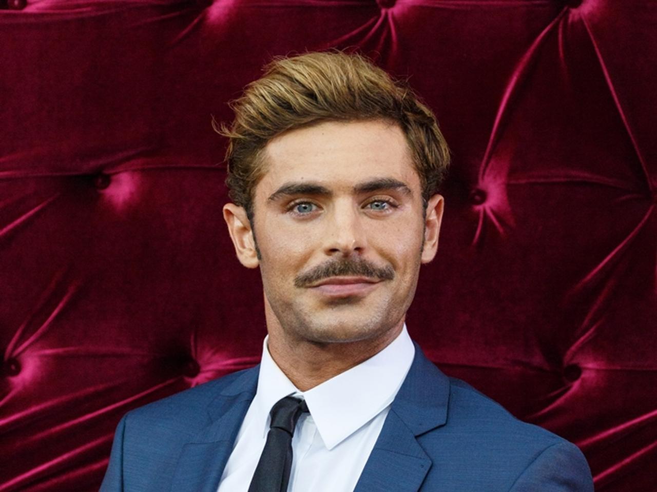 ザック・エフロン、ヒゲがどんどん成長してワイルドすぎる姿に