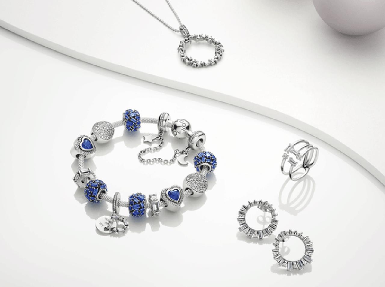 PANDORA新作は、冬の美しさが光る、重ねづけを楽しむ極上ジュエリー