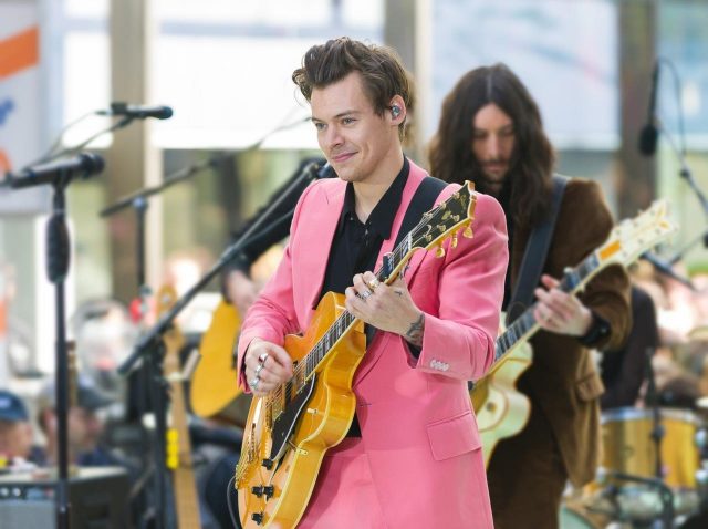 1Dハリー・スタイルズのファンによる「妄想小説」がまさかの映画化！