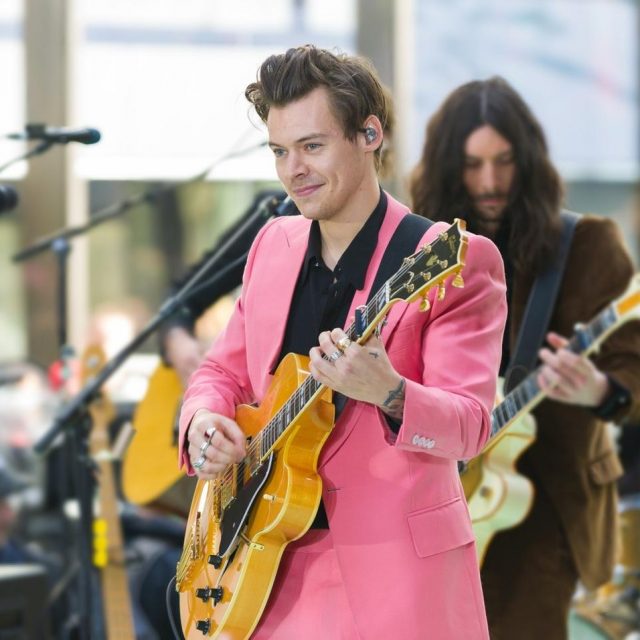 1Dハリー・スタイルズのファンによる「妄想小説」がまさかの映画化！