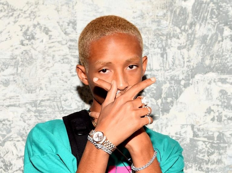 ジェイデン・スミス、“愛してやまない”先輩を「彼氏」と呼ぶ