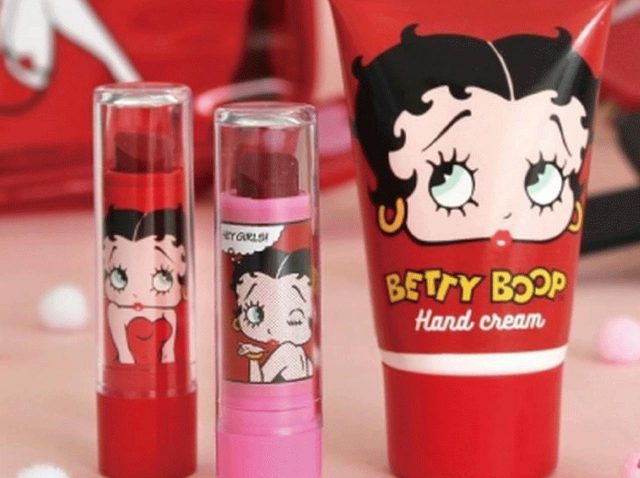 ベティー ブープのコスメが390円で発売！