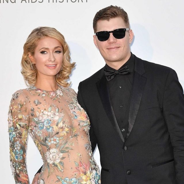 パリス・ヒルトン、婚約したことについて「正しい選択ではなかった」と語る