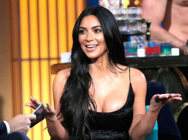 キム・カーダシアン、SEXテープ撮影時の震えは「薬物のせいではなくヤッてたから」元彼証言