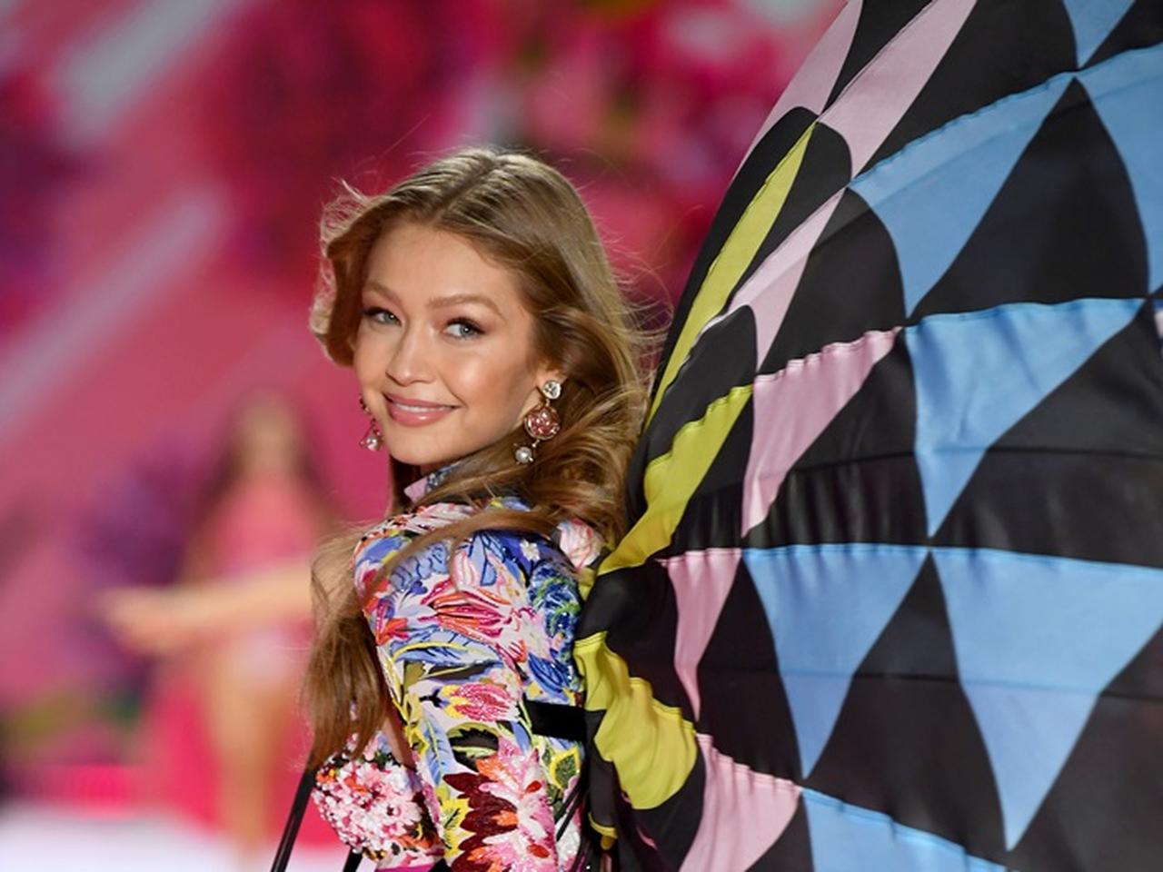 ヴィクシーショー2018が開催!撮れたてランウェイ写真をお届け【パート2】