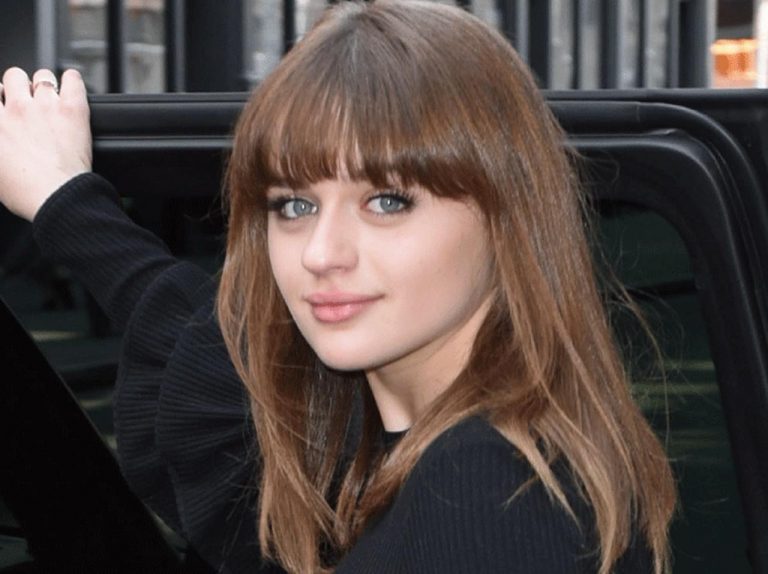 元天才子役で人気女優のジョーイ・キング、キュートなパンツルックに注目
