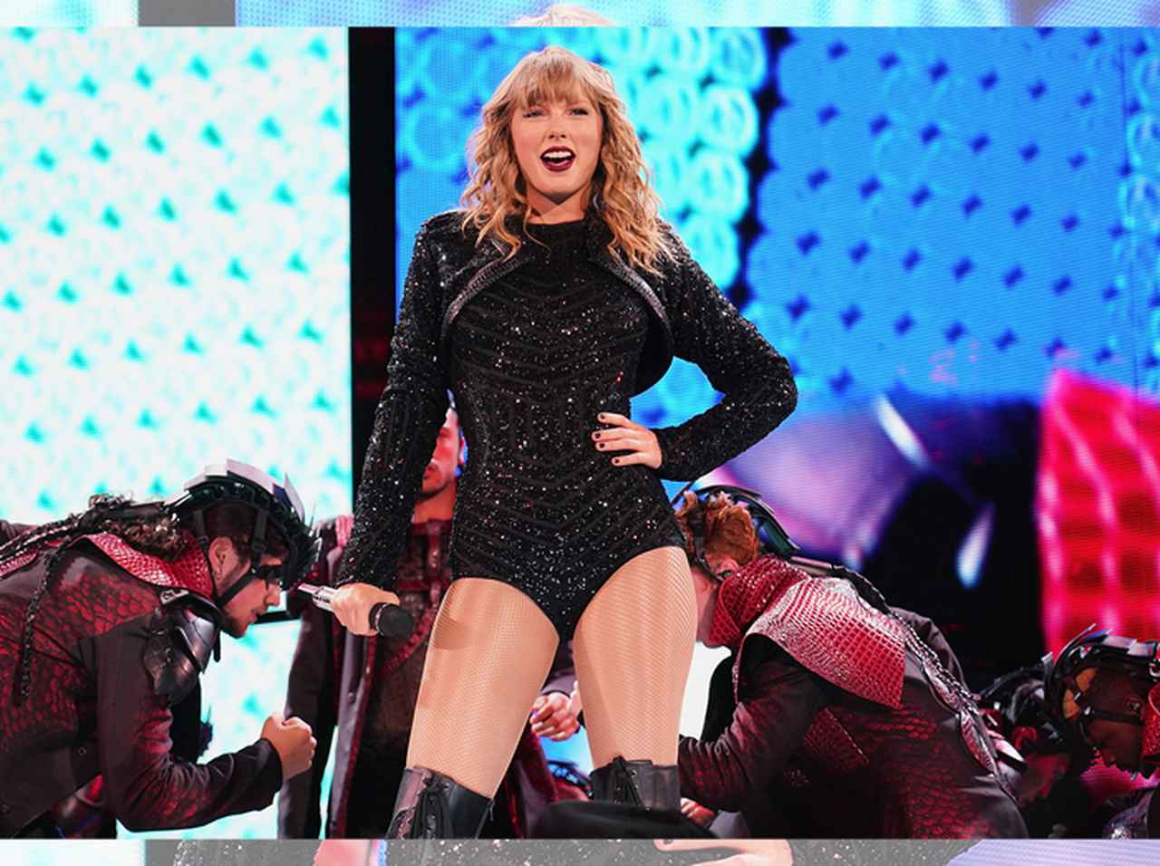 テイラー・スウィフトが後輩歌手に贈った「緊張に打ち勝つためのアドバイス」が金言