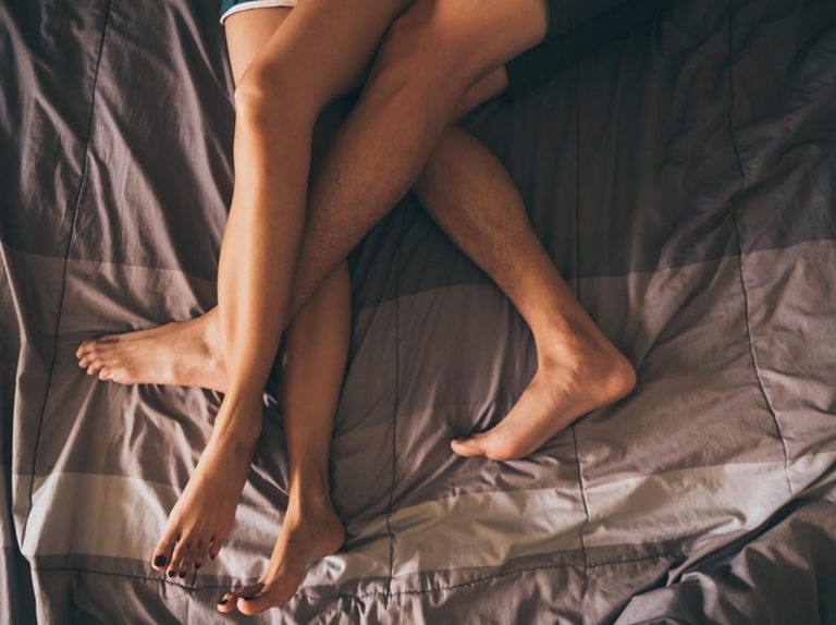彼氏に「なりすまし」をして女性とセックス、『レイプ』と認められず