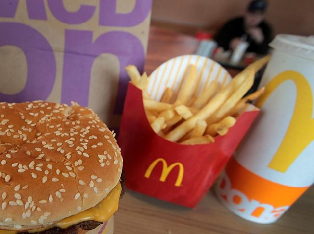 マクドナルド、本国で「インドの激安バーガー」を逆輸入販売