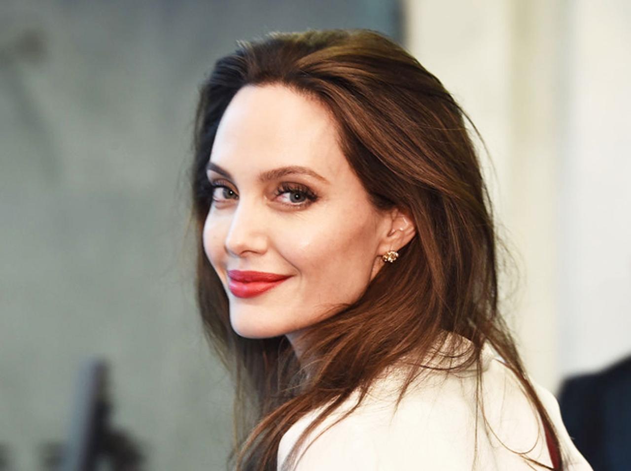 アンジェリーナ・ジョリー、2020年米大統領選出馬に意欲を見せる