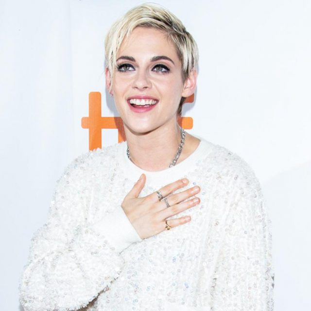 女性と熱愛中のクリステン・スチュワート、「女性同士のラブコメ映画」に出演へ