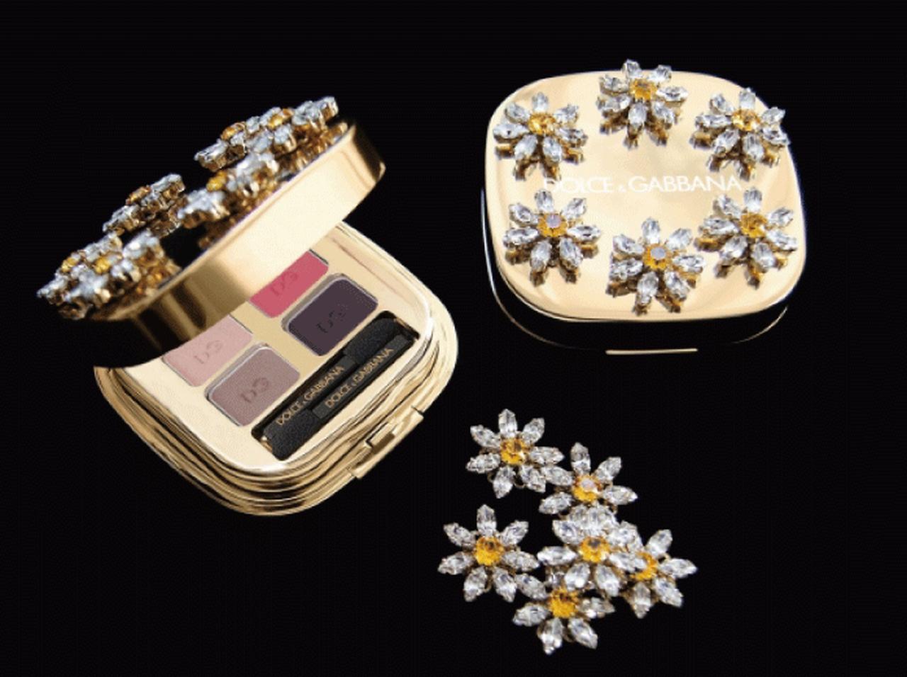 ドルチェ&ガッバーナ、アイシャドウの天面にデコレーション サービス