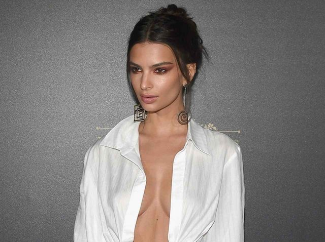 エミリー・ラタコウスキー、「ノーブラ」批判に対する『反論』があっぱれ