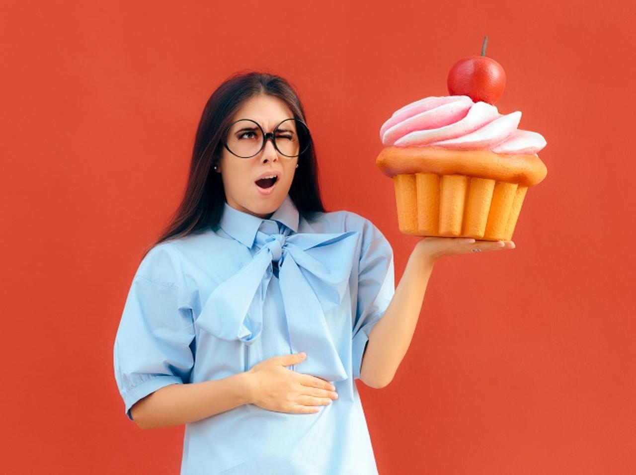 じつは知らずにしている!気づかない「ヤケ食い」を防ぐ方法