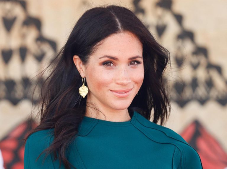 メーガン妃がクリスマス当日に「プレゼントを開けられない」理由って？