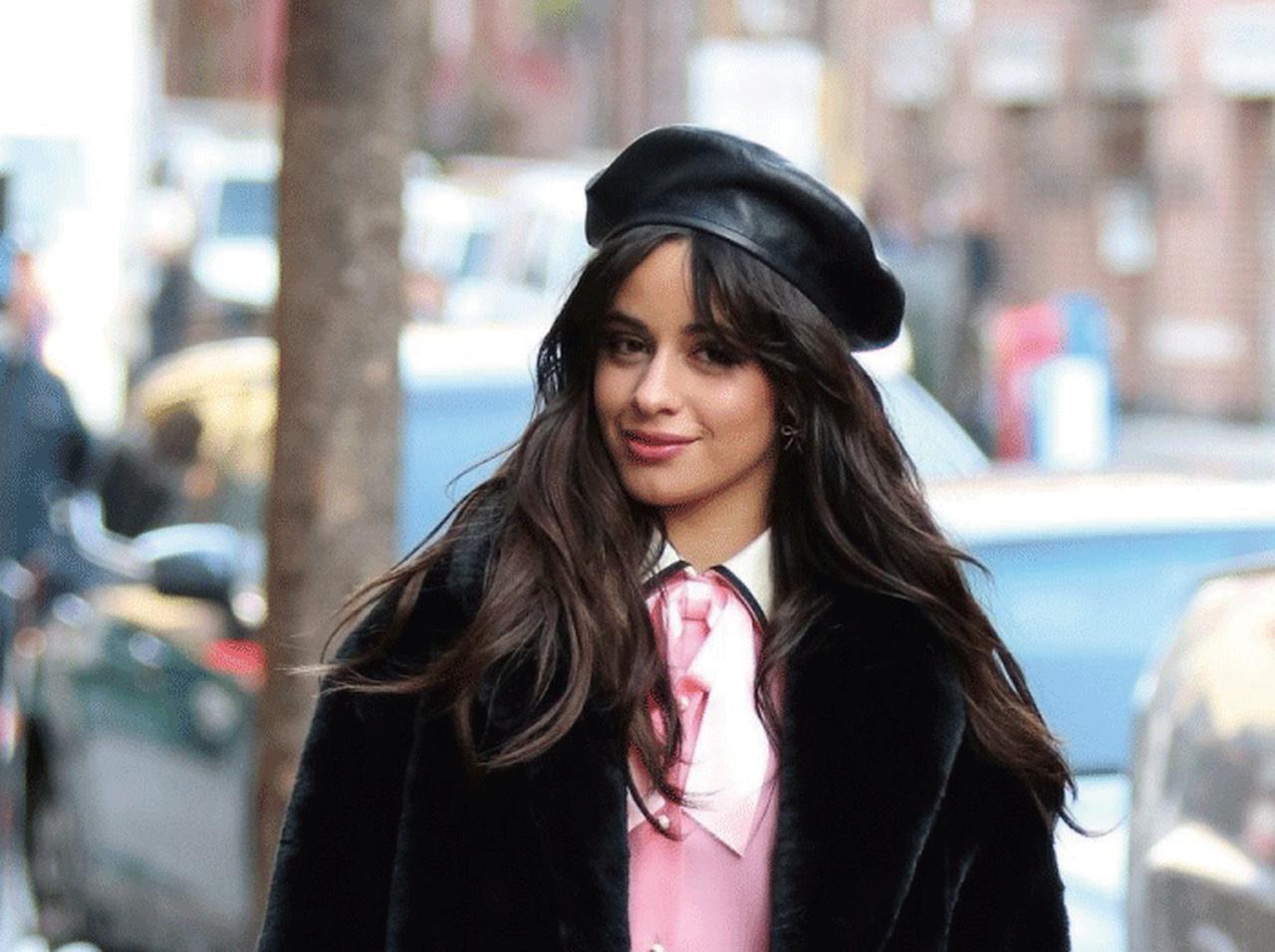 カミラ・カベロのキュートなデニムコーデ♡