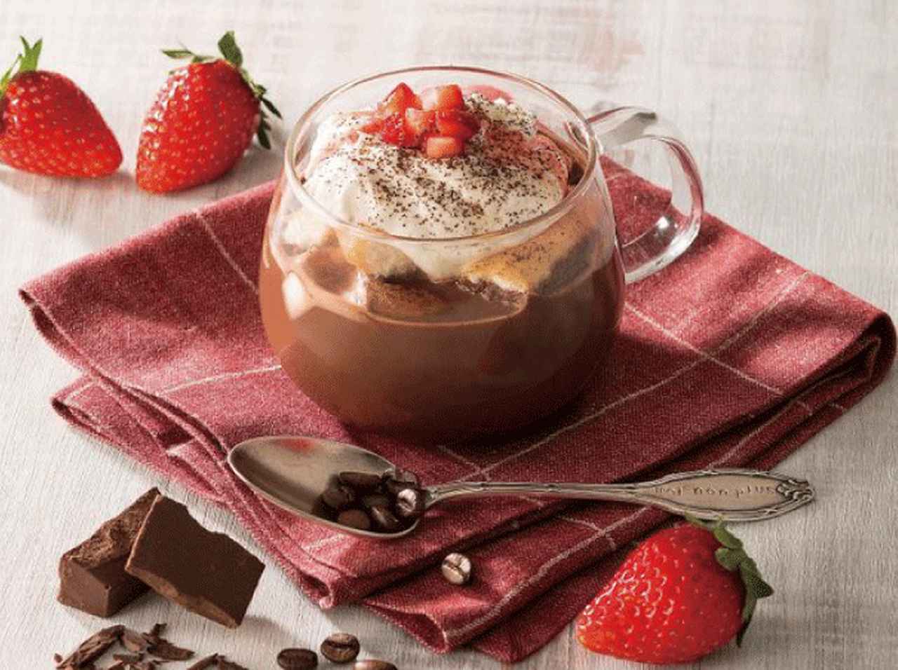 セガフレード新作、ストロベリーティラミスショコラ